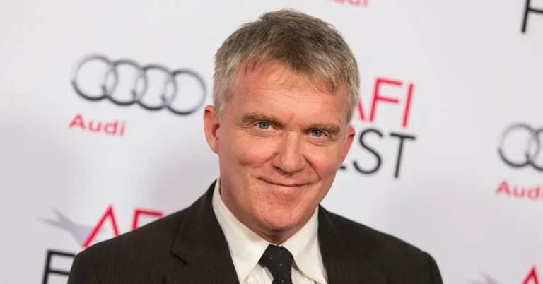 Anthony Michael Hall Net Worth, Profession, Weight, Eye Color, Siblings