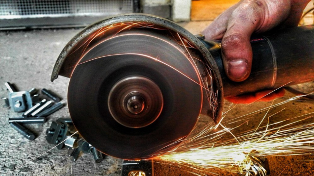 A Comprehensive Guide to Hybrid Grinding Wheels: Applications, Benefits, and Optimization Strategies for Various Industries